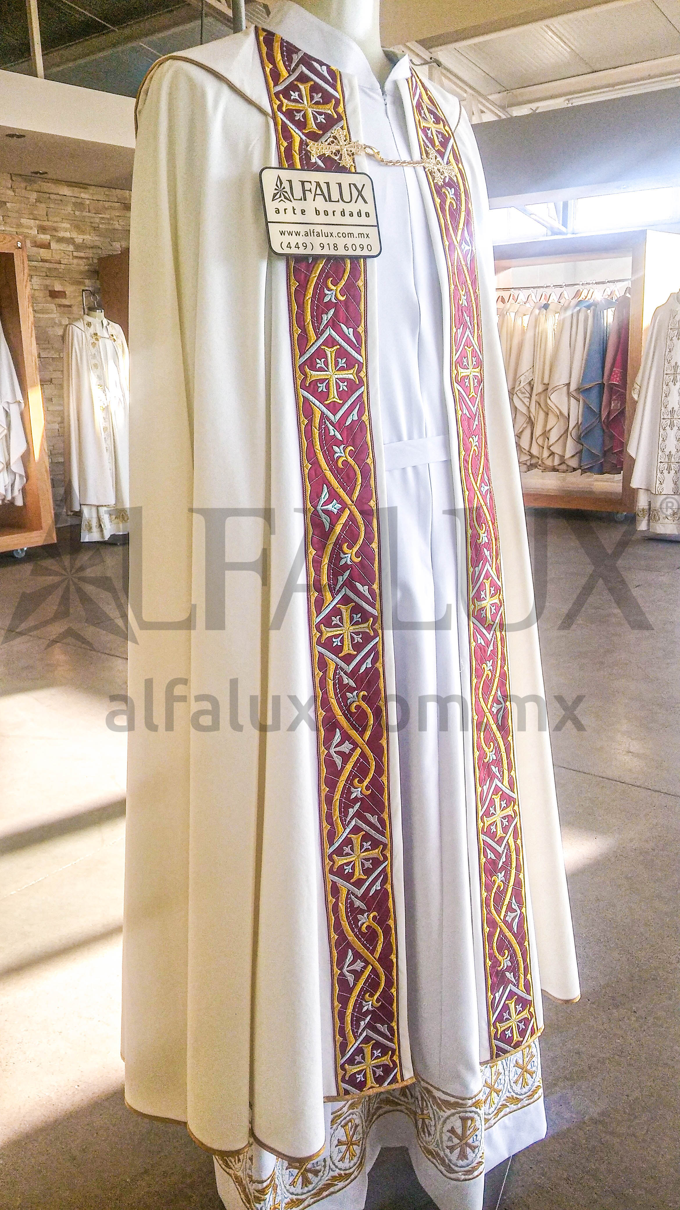 05 FRANCES Blanco Capa RojoQuem 34